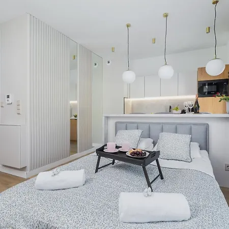 Apartments Old Town Rakowicka By Noclegi Renters Krakow Exterior photo